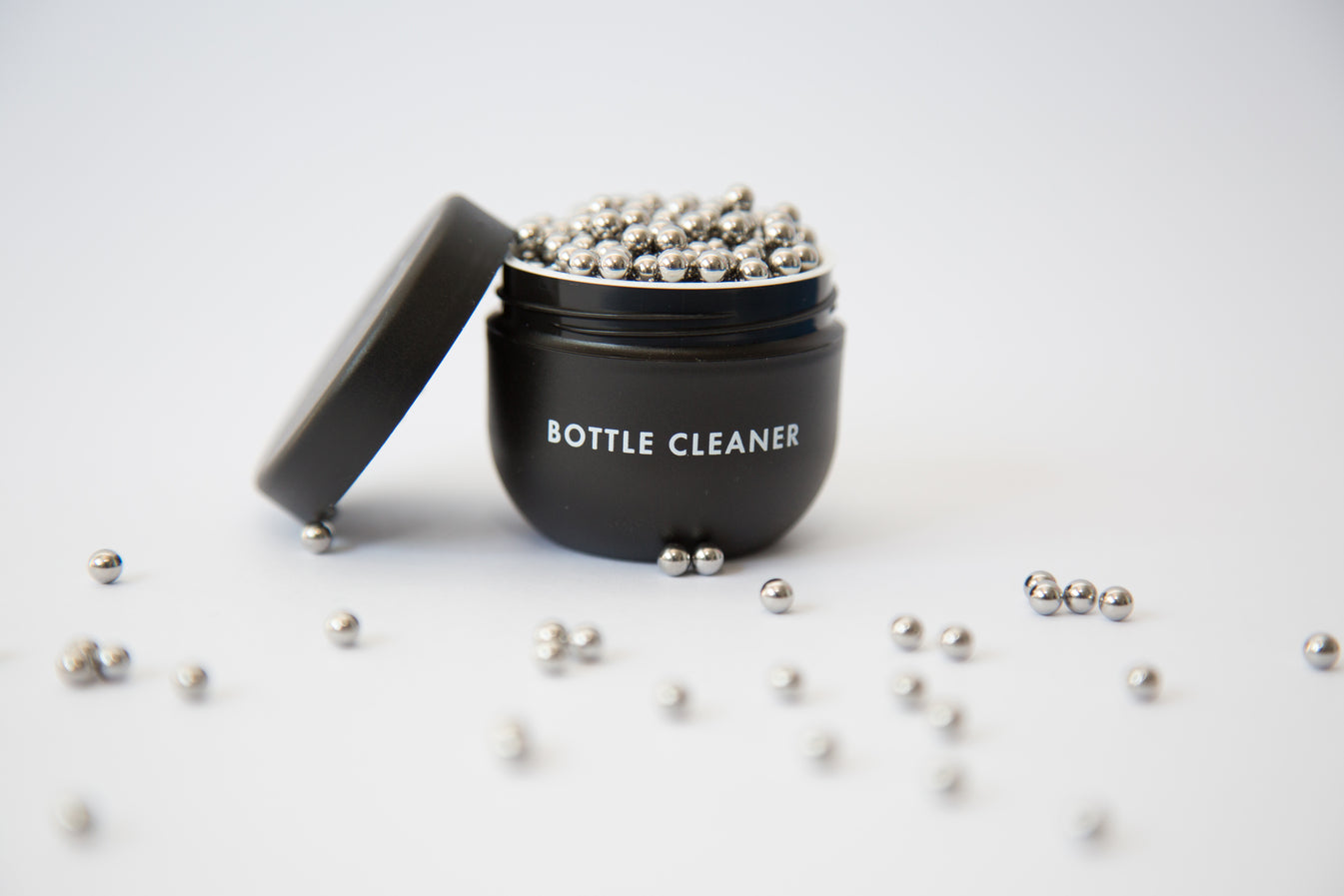 RIEDEL BOTTLE CLEANER - MADE IN GERMANY - Smokey Cocktail