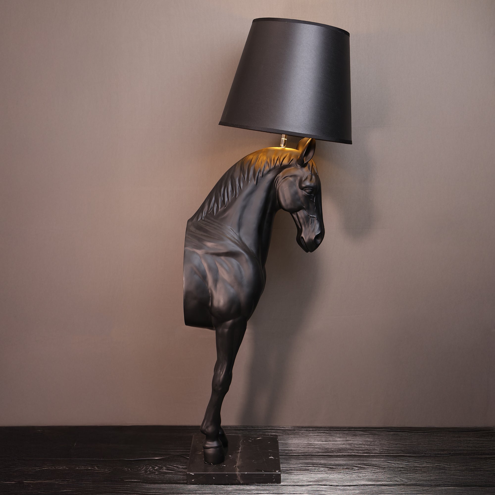MajesticStride Horse Lamp Console