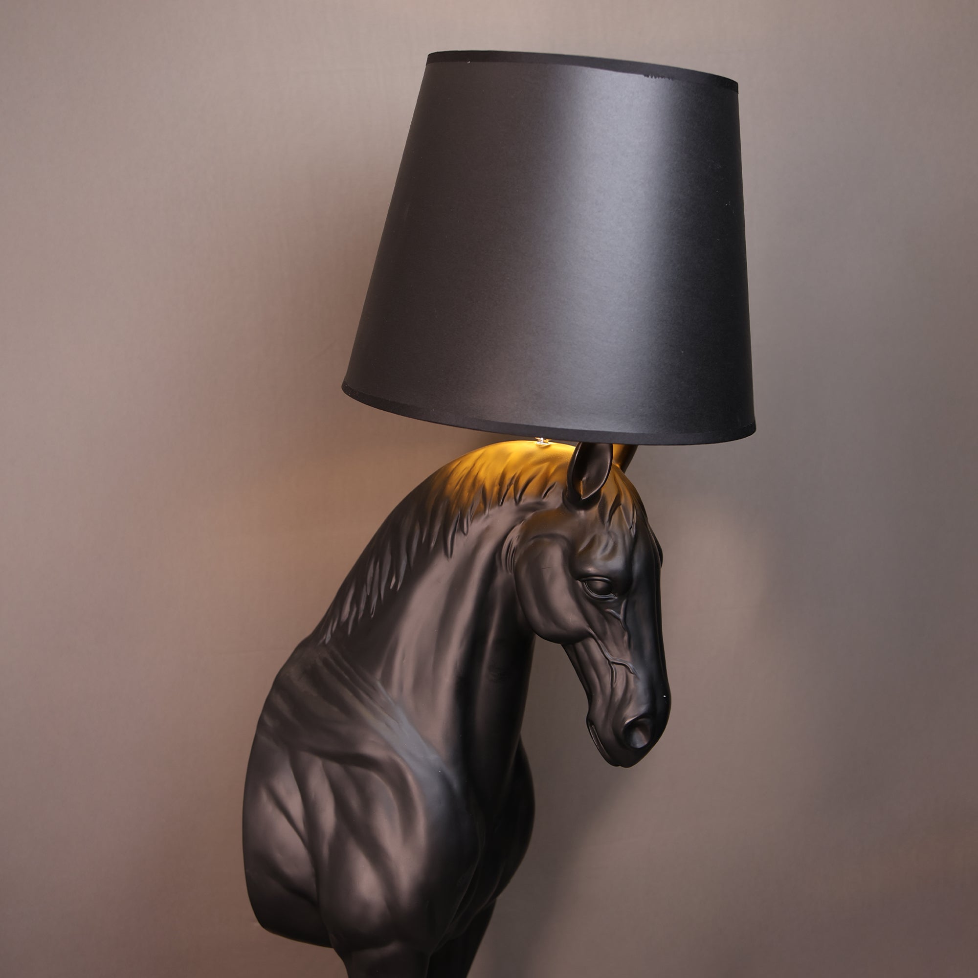 MajesticStride Horse Lamp Console