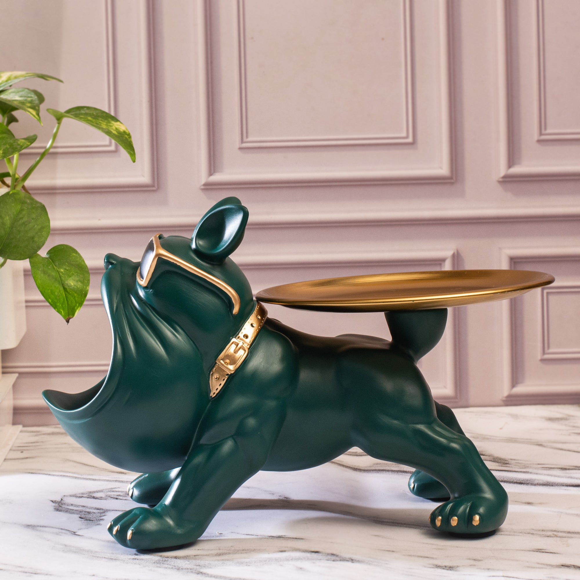 BULLDOG STORAGE BUTLER SCULPTURE