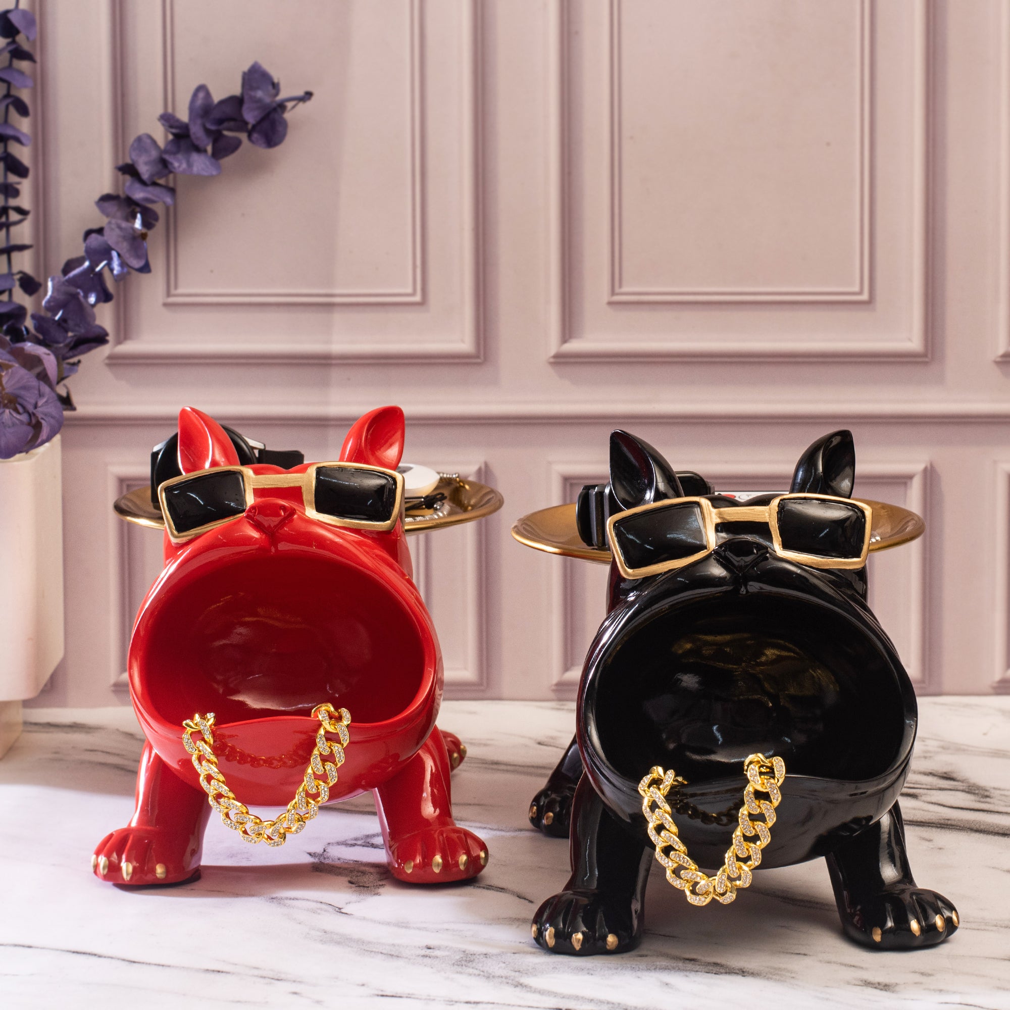 BULLDOG STORAGE BUTLER SCULPTURE