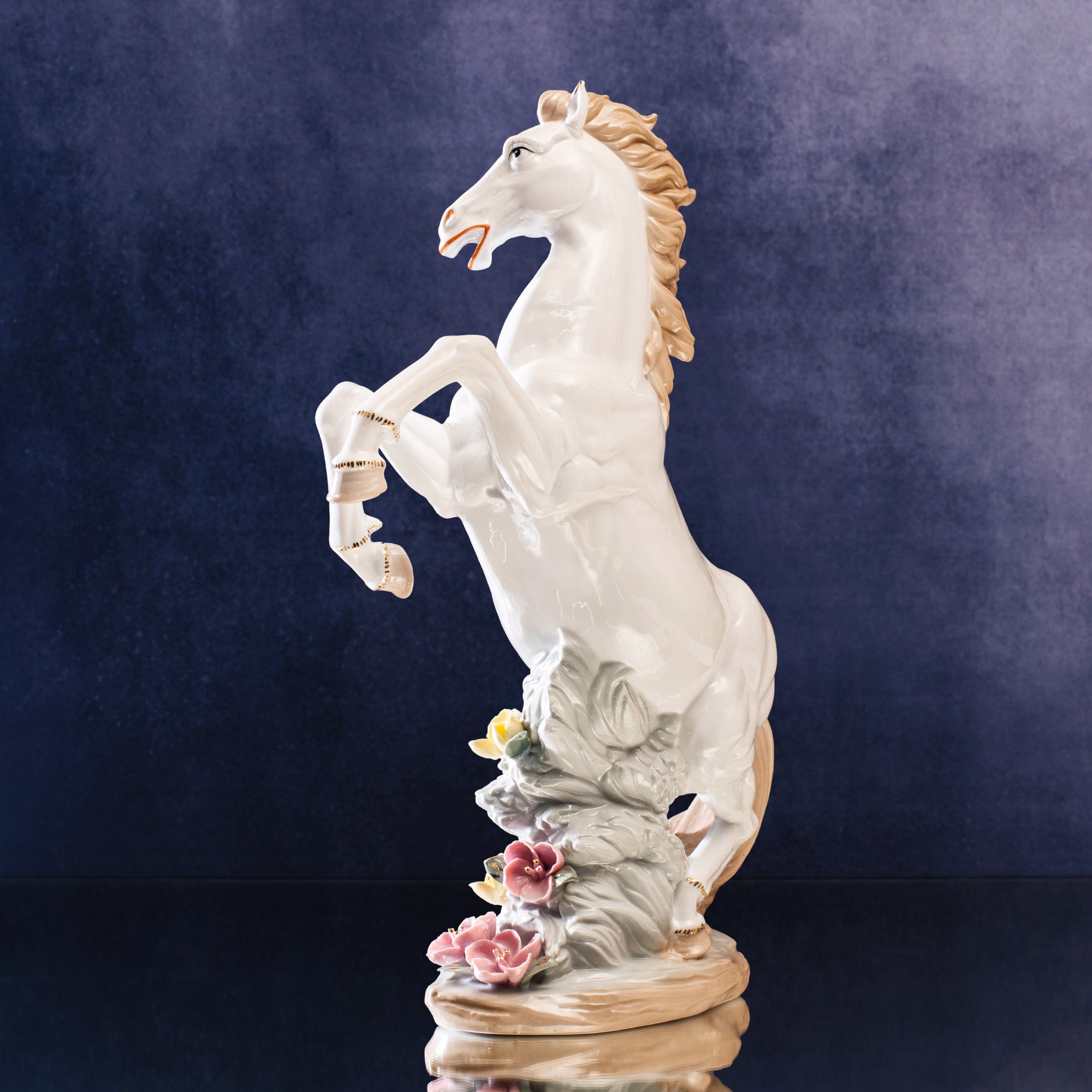 Luxury Running Horse Decor