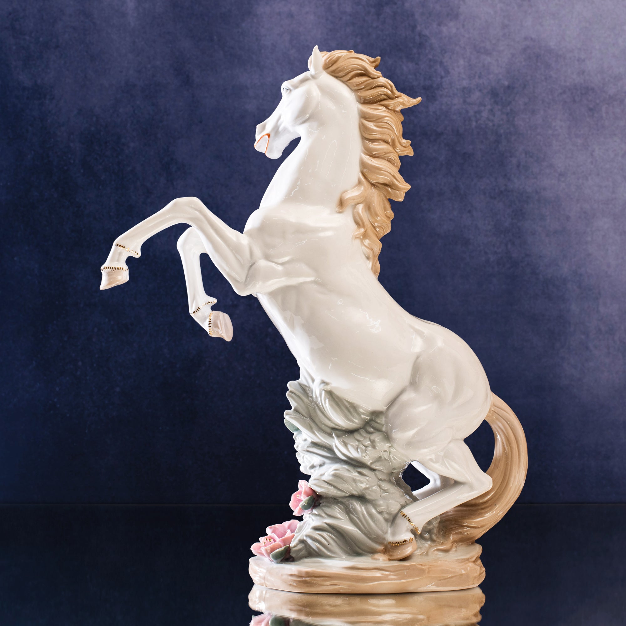 Luxury Running Horse Decor