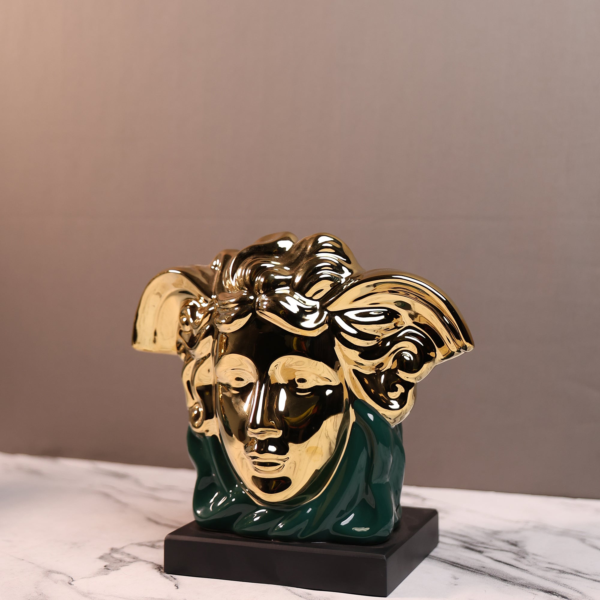 Medusa Face Décor & Vase