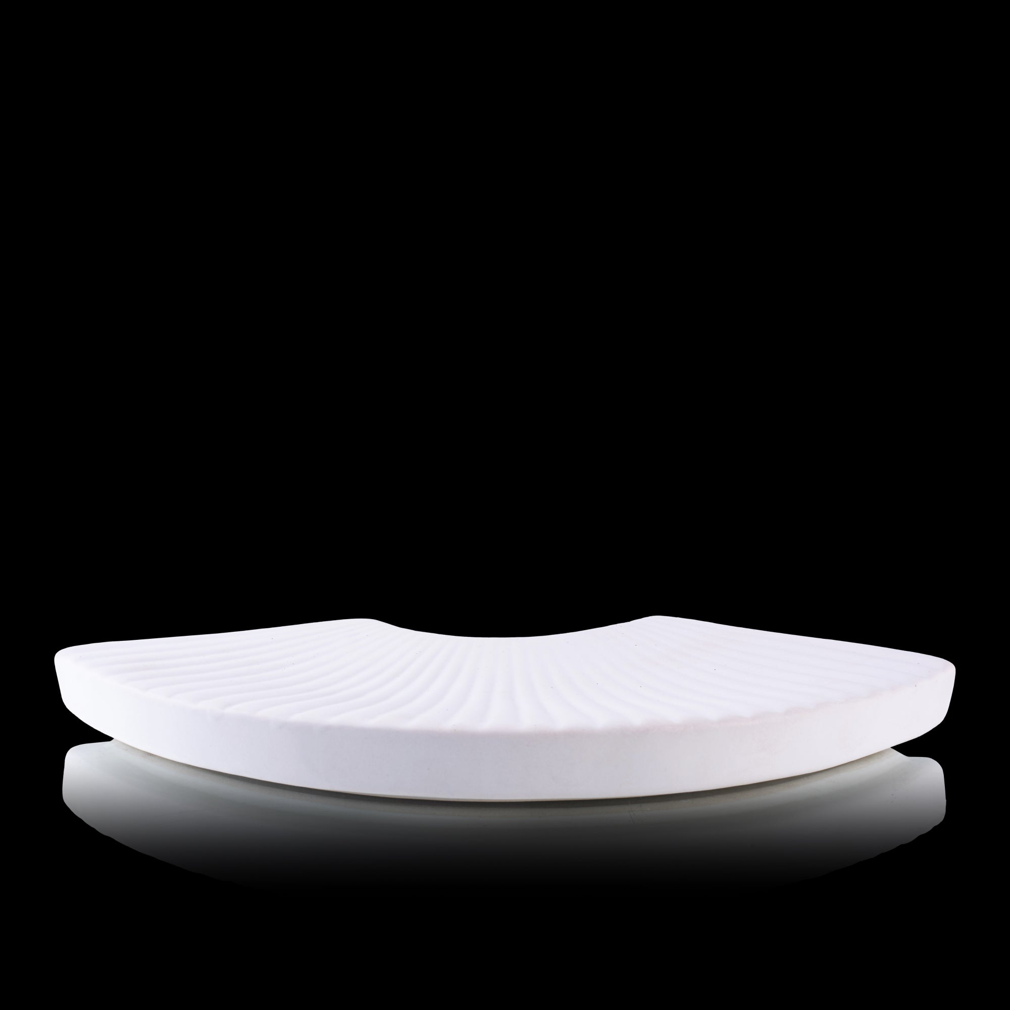 ElegantCurve Platter