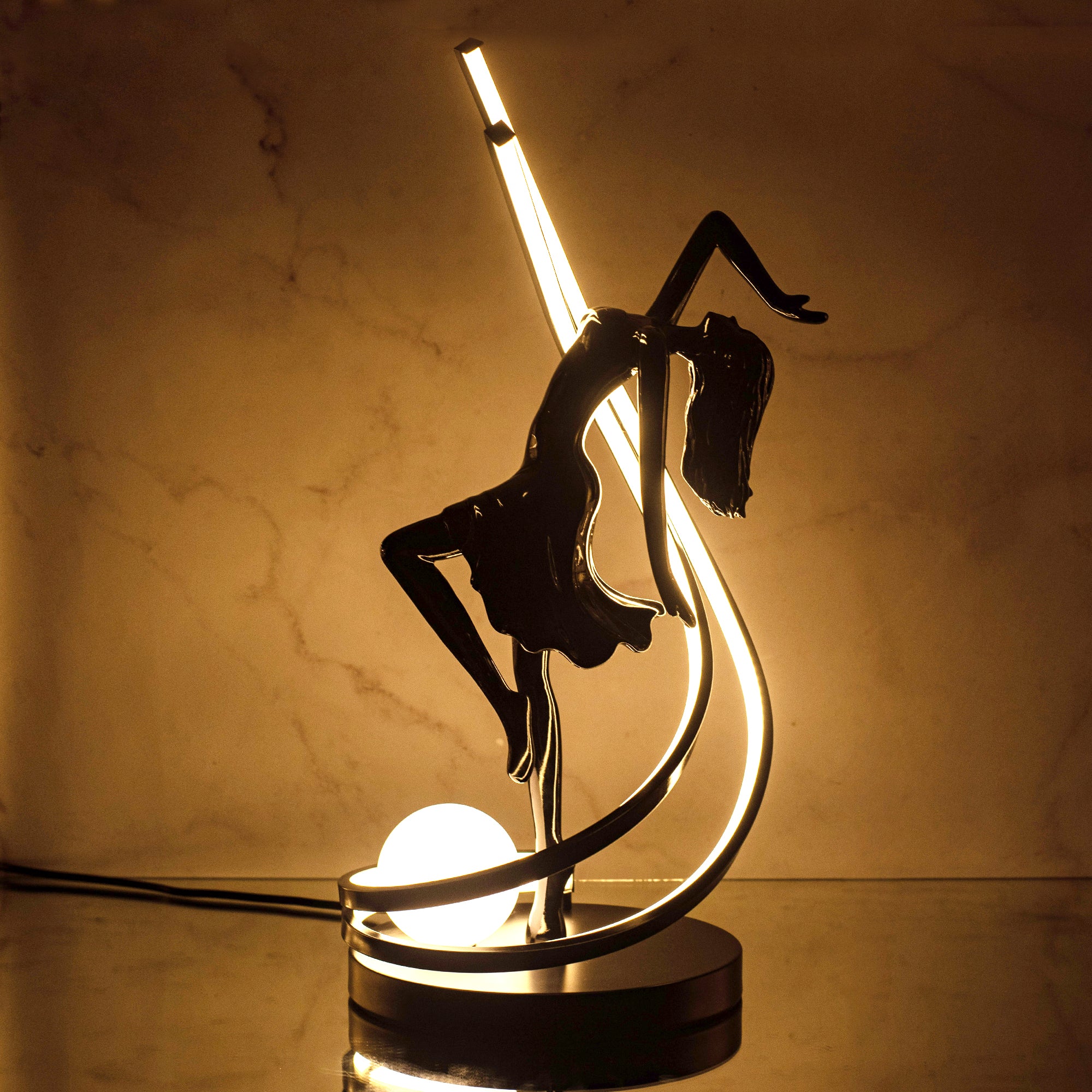Dancing Girl Decor Lamp