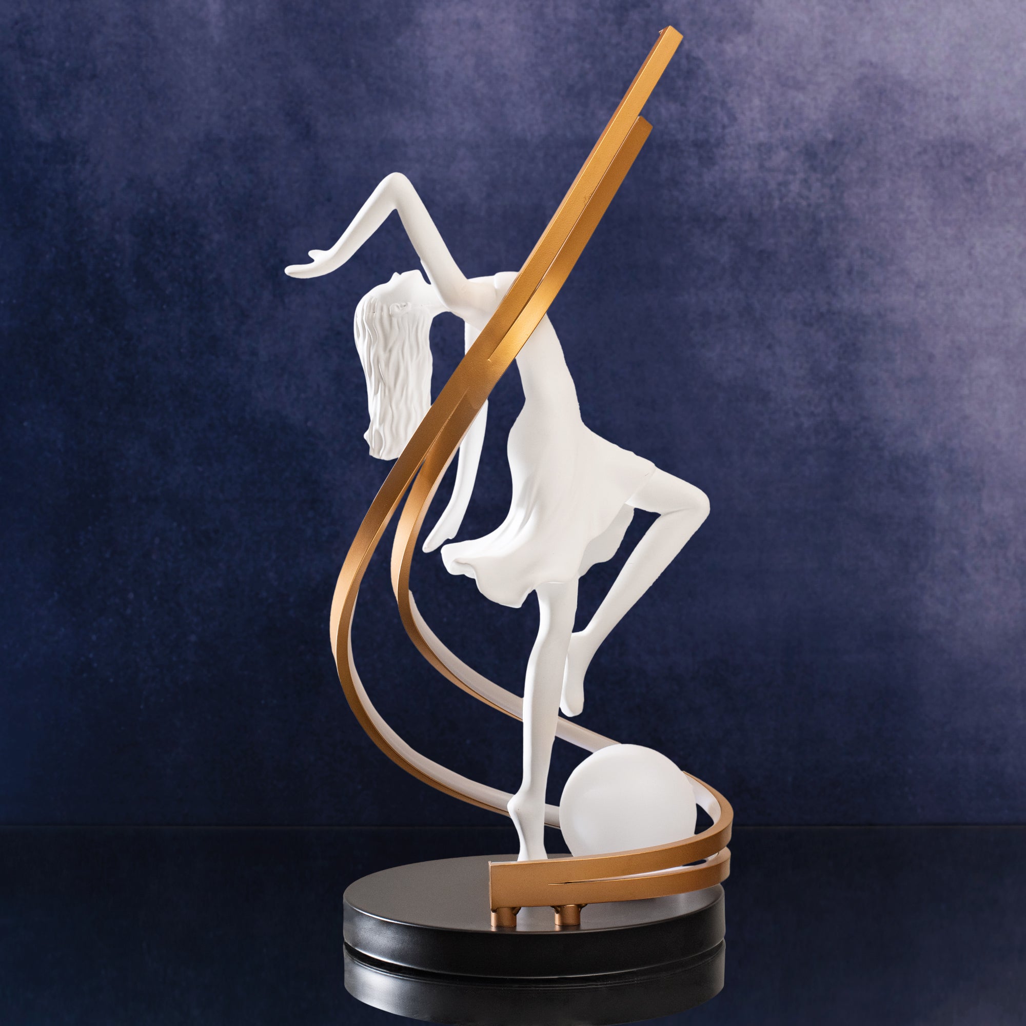 Dancing Girl Decor Lamp