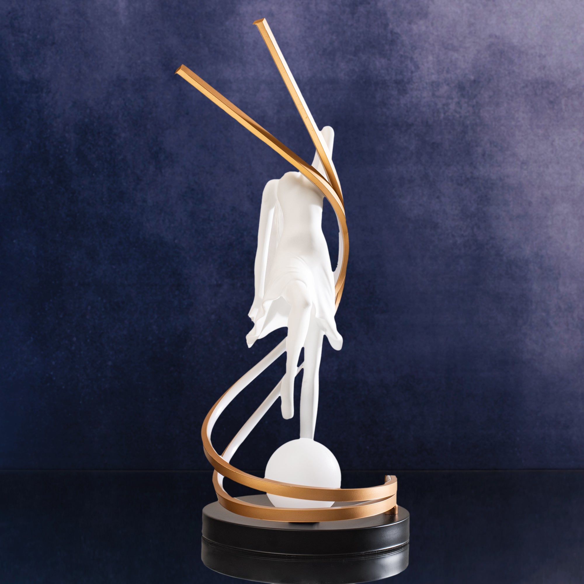 Dancing Girl Decor Lamp