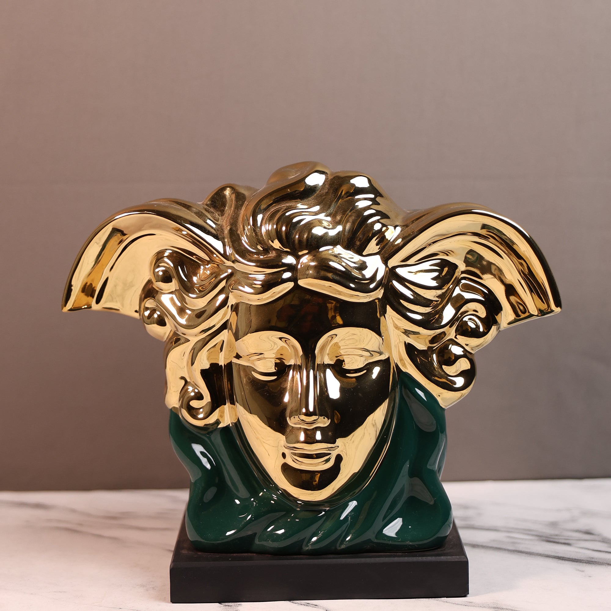 Medusa Face Décor & Vase