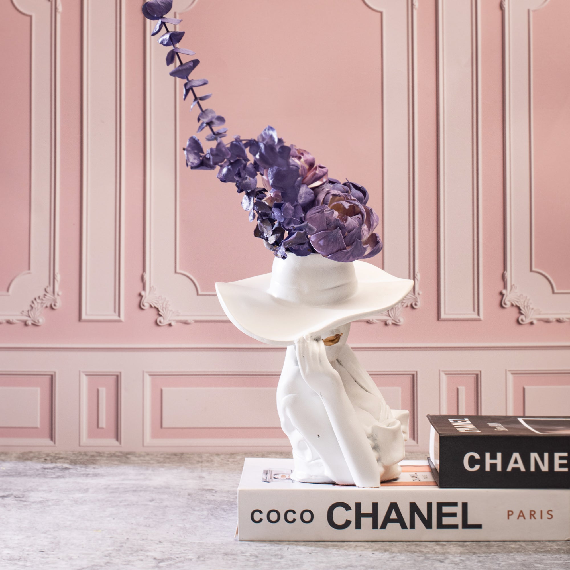 LADY HAT HANDMADE VASE