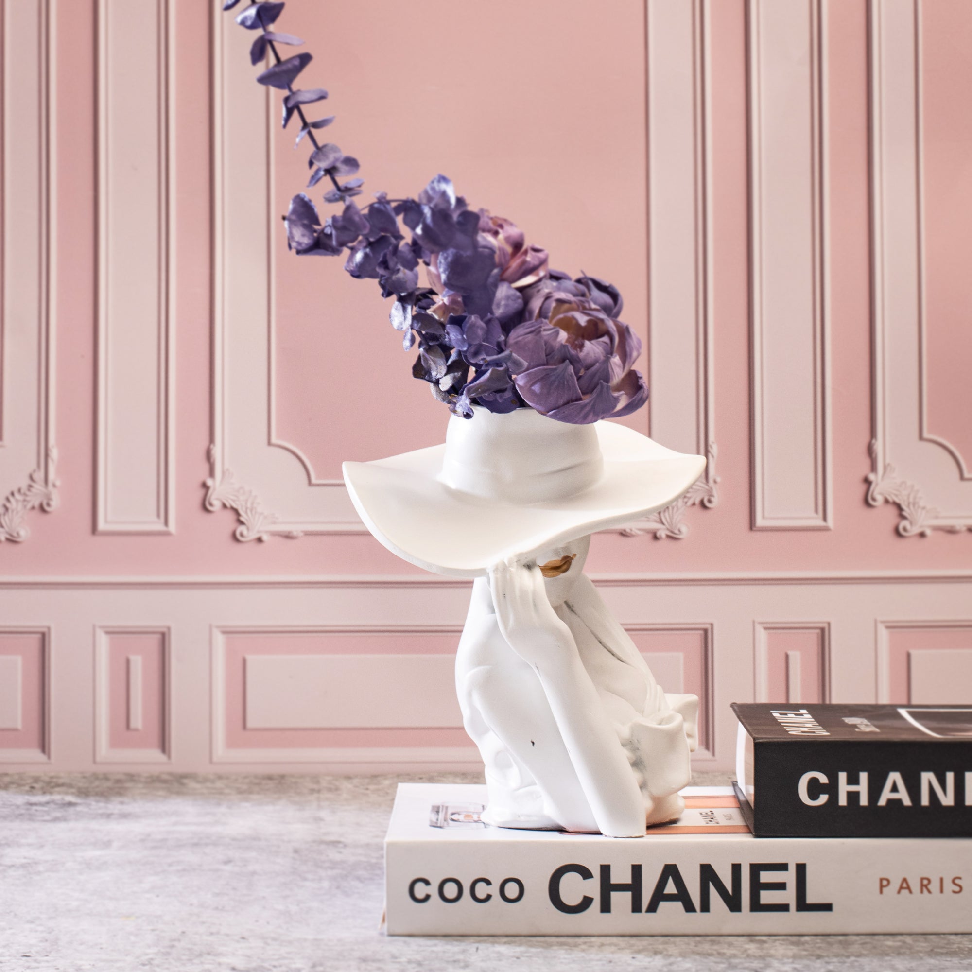 LADY HAT HANDMADE VASE