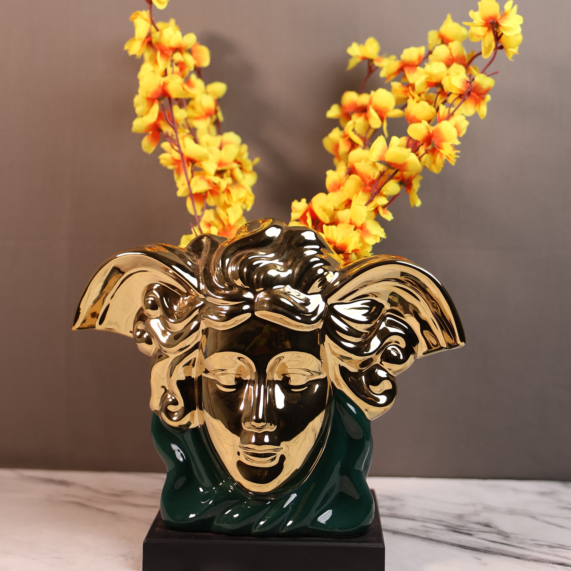 Medusa Face Décor & Vase