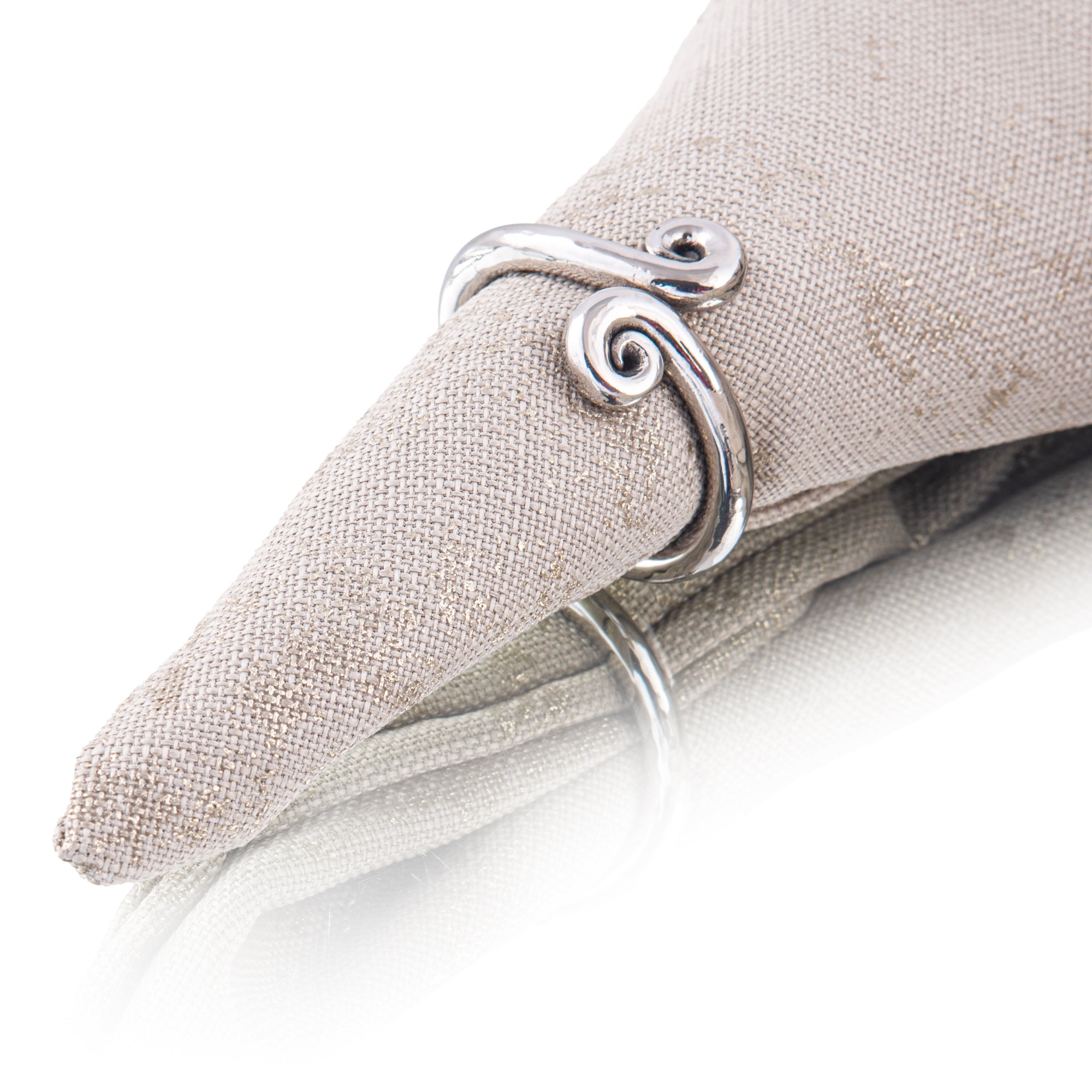 LILY NAPKIN RING - Set Of 6