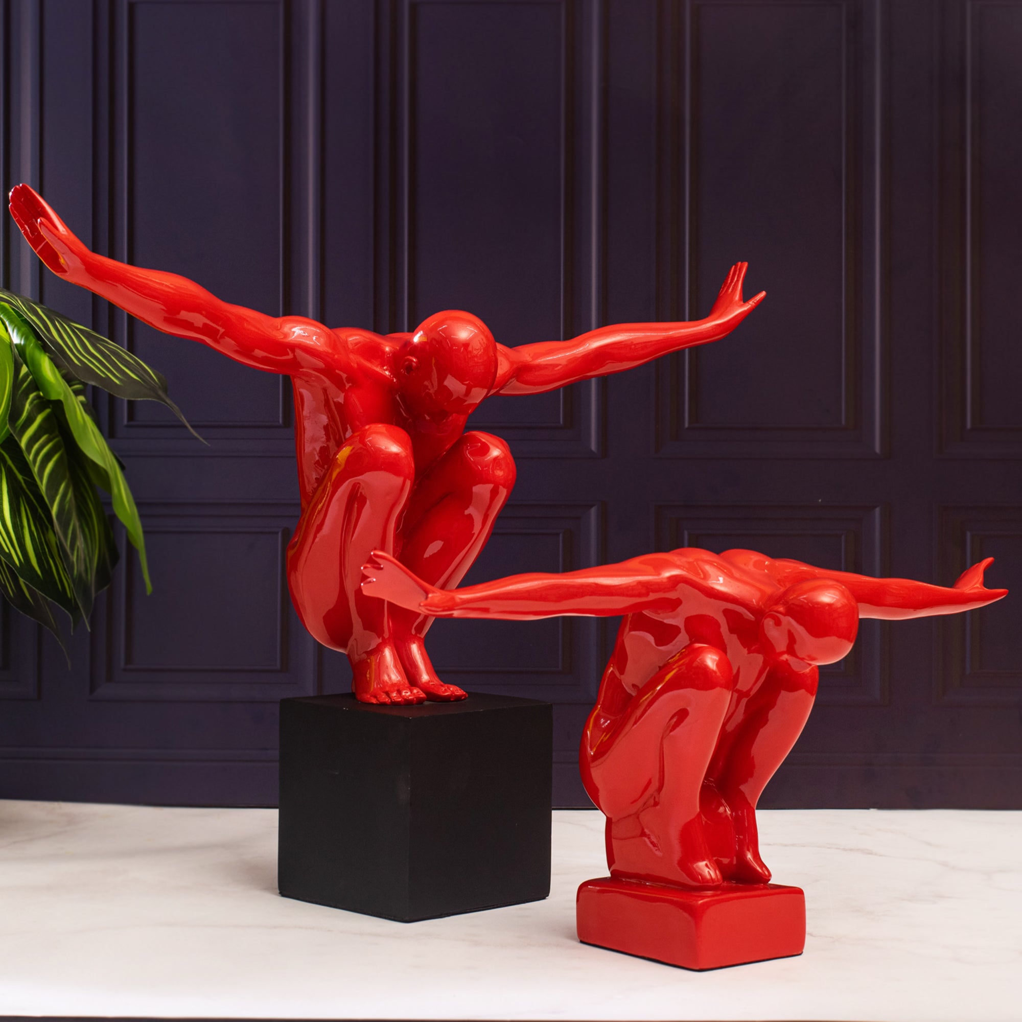 Silent Power In Red Decor