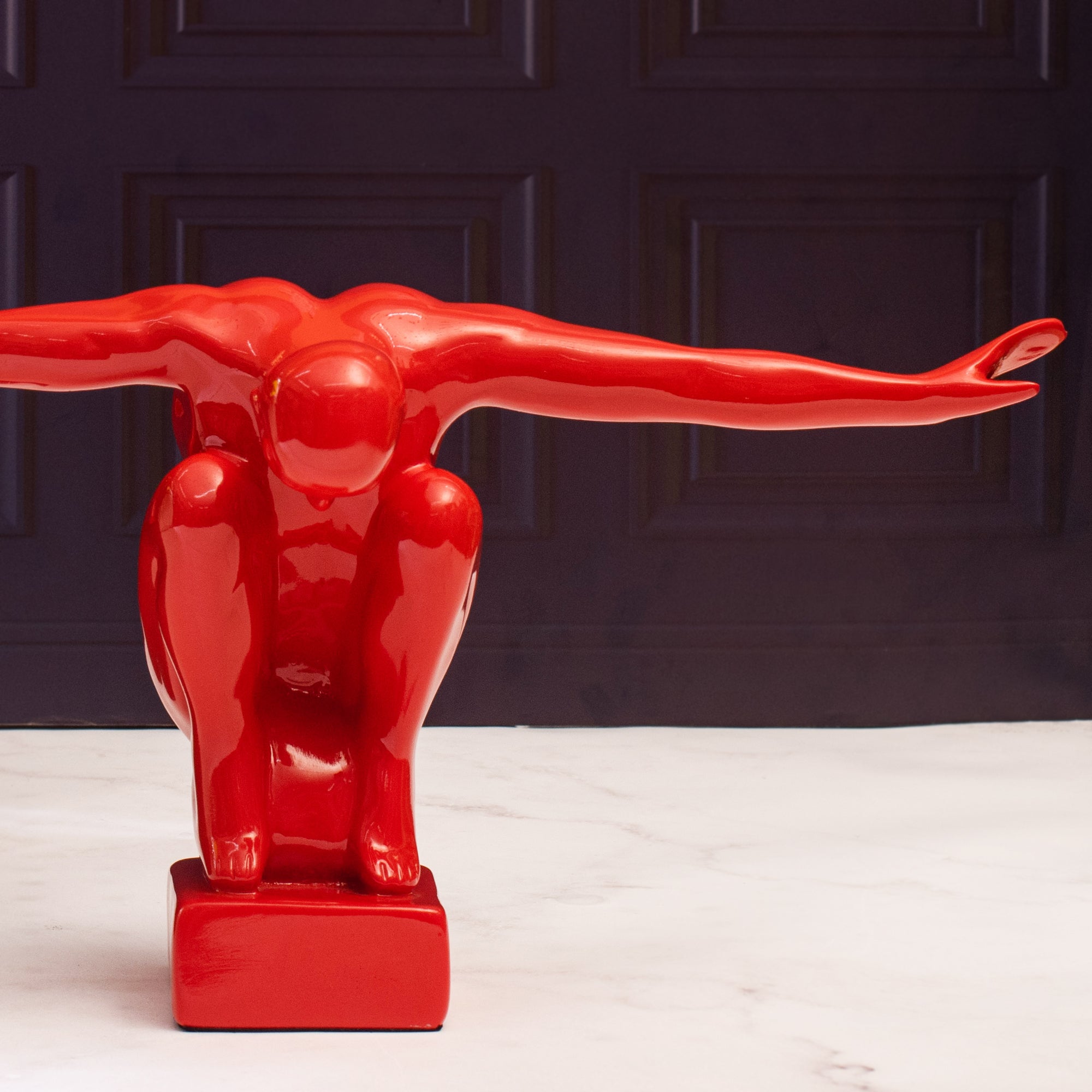 Silent Power In Red Decor