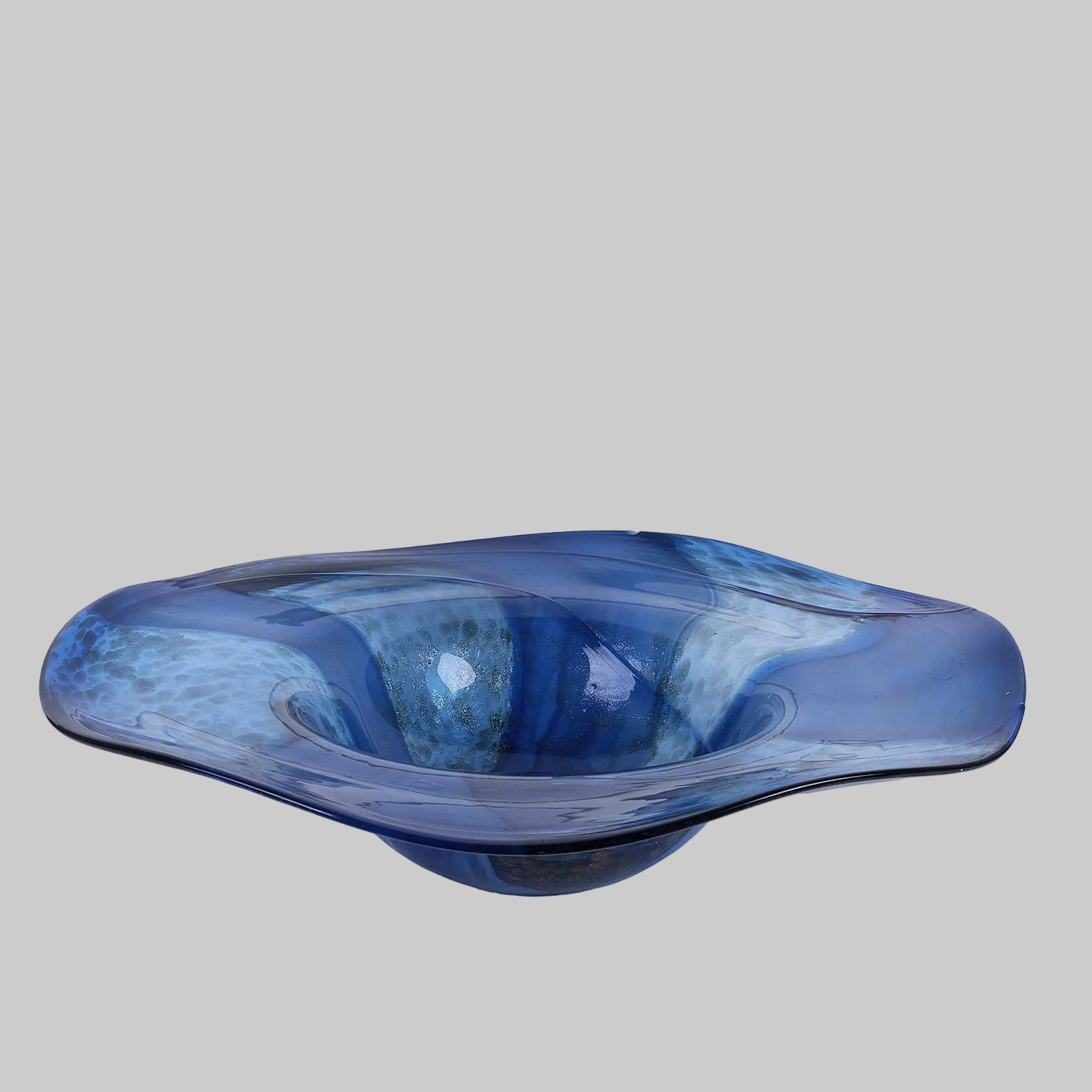 Luminous Crystal Display Centrepiece