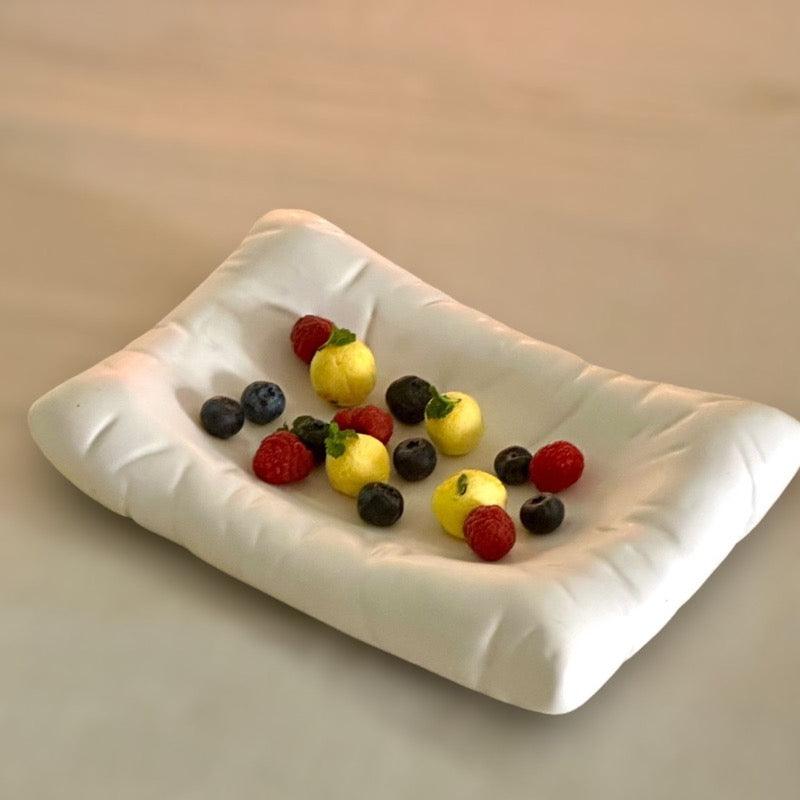 PILLOW SHAPED PLATTER - Smokey Cocktail