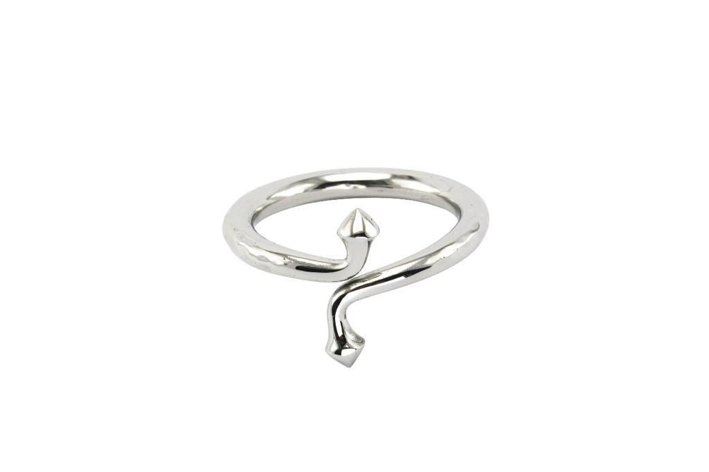 HAMMERED SHAPE NAPKIN RING - Set Of 6