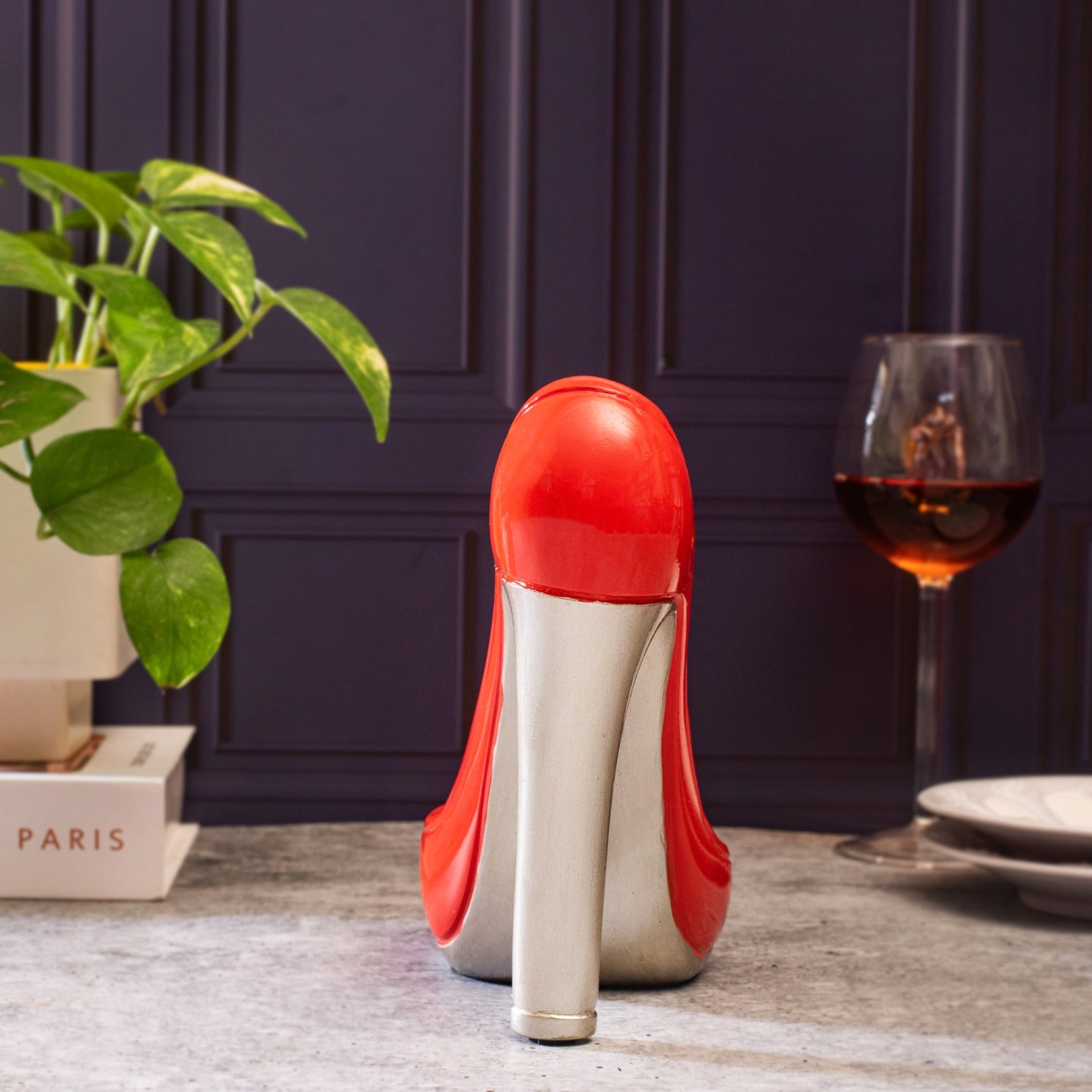 Stiletto Bottle Holder