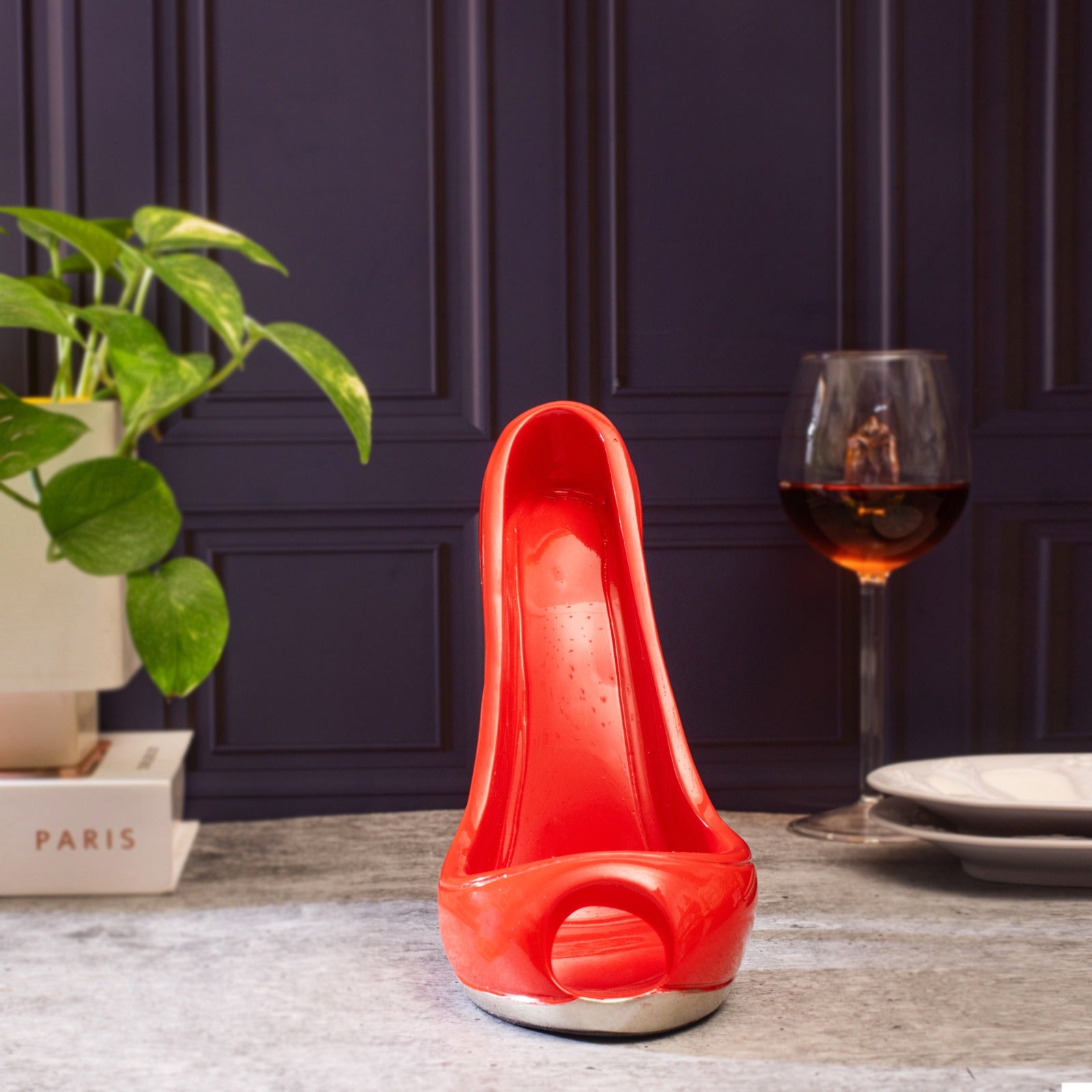 Stiletto Bottle Holder