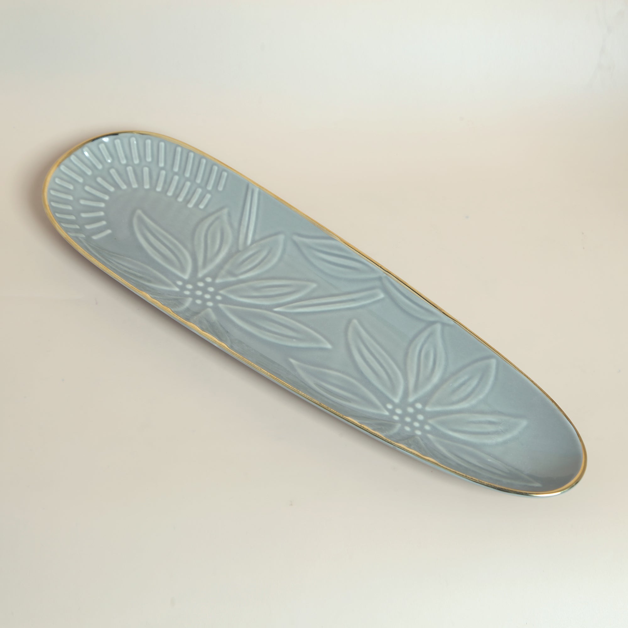 OVAL SERVING PLATTER