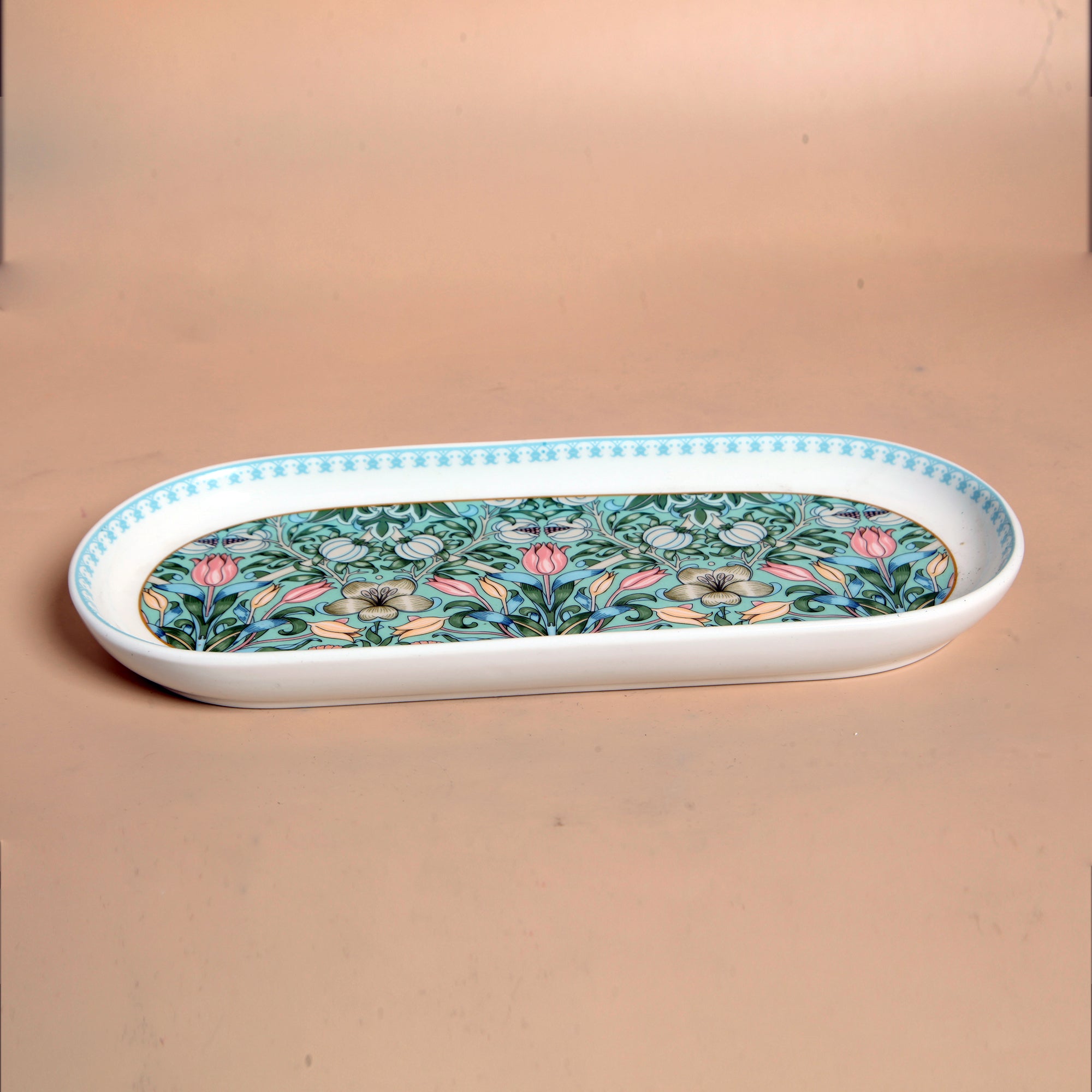 Graceful Bloom Dineware