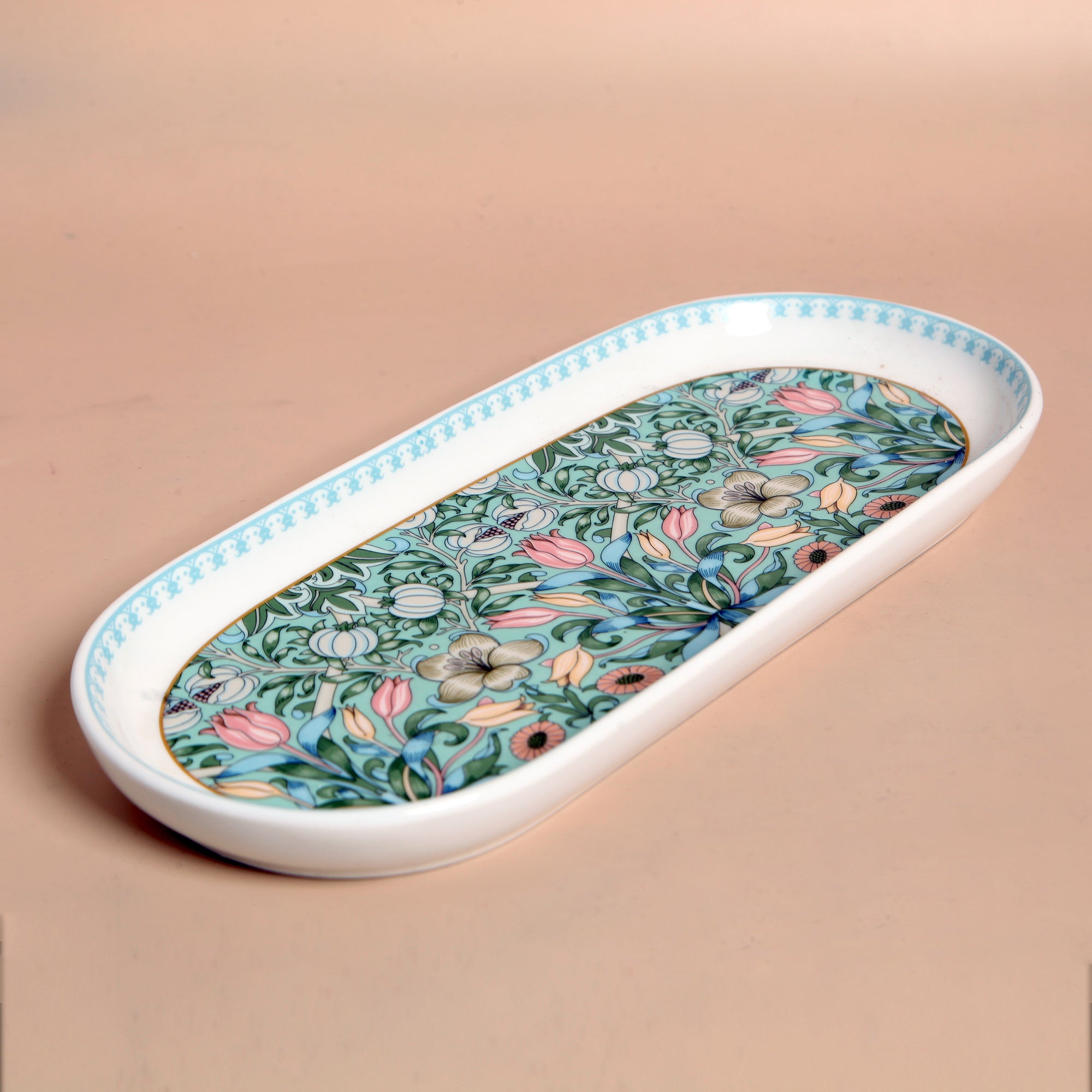 Graceful Bloom Dineware