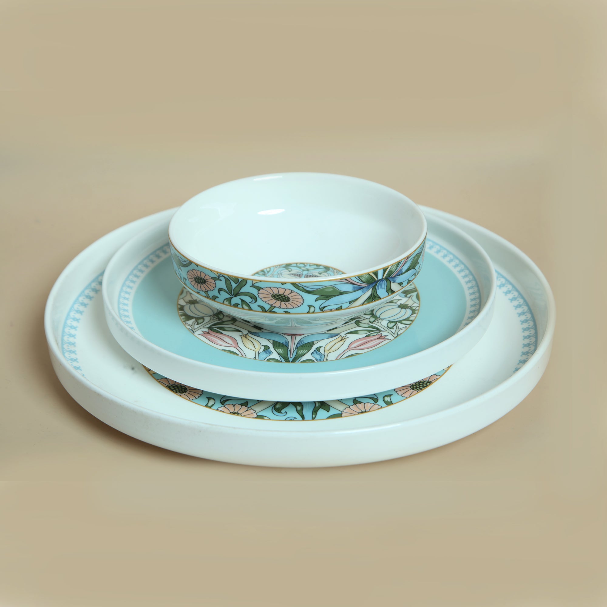 Graceful Bloom Dineware