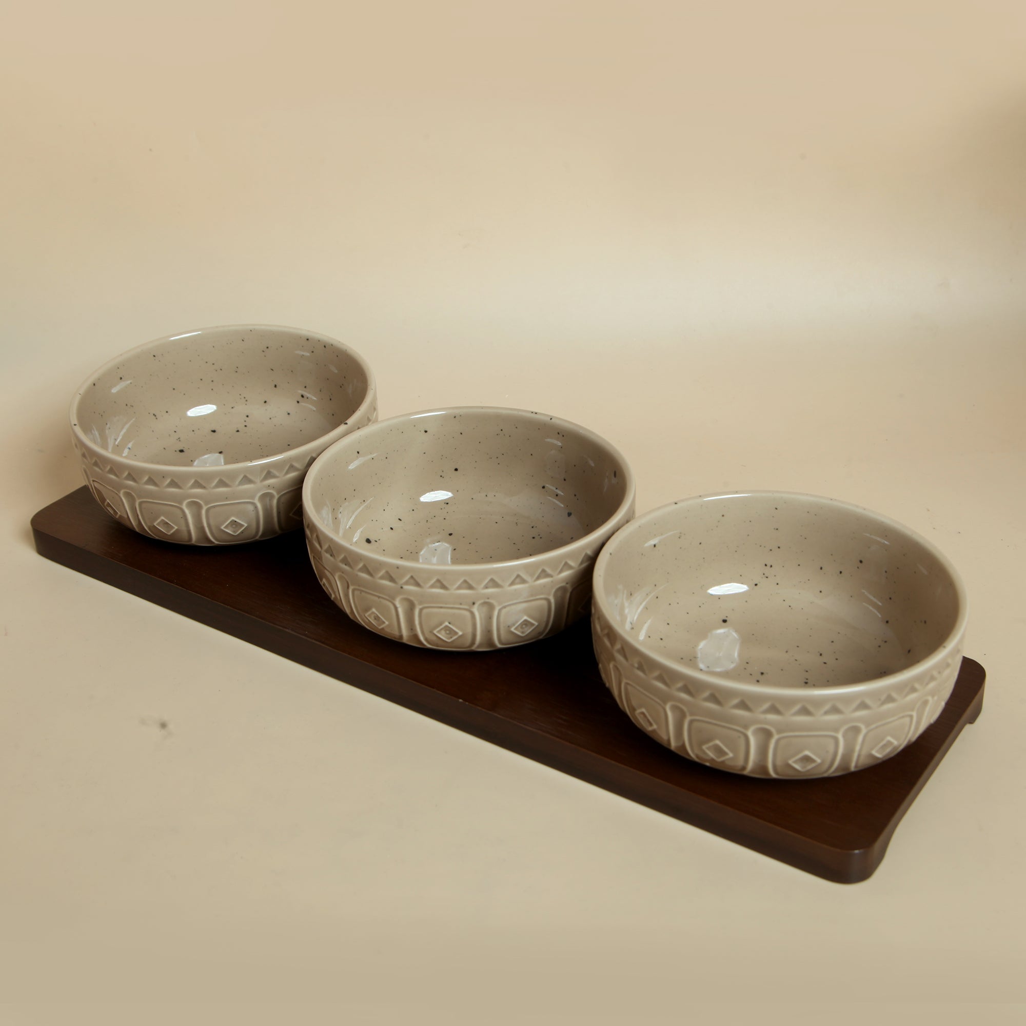 Triple Bowl Wooden Plater