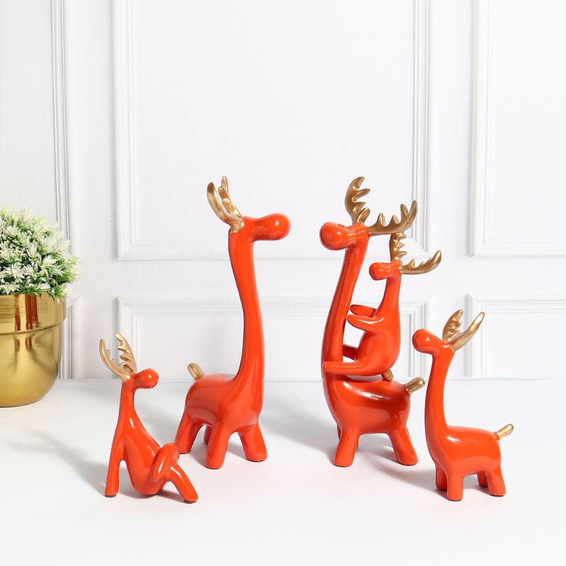 CUTE ELK FAMILY CREATIVES - SET OF 5