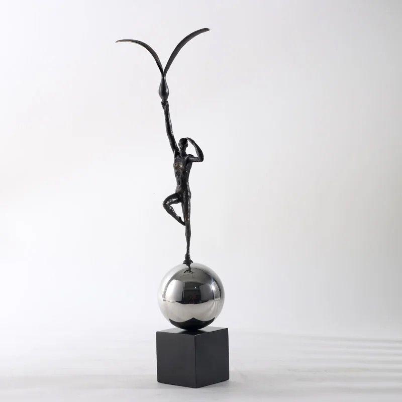 UNIQUE METAL ARTEFACTS - Smokey Cocktail