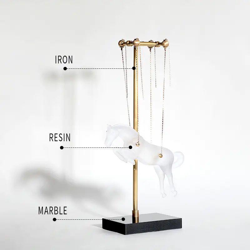 LUXURY FLYING HORSE TABLE DECOR - Smokey Cocktail