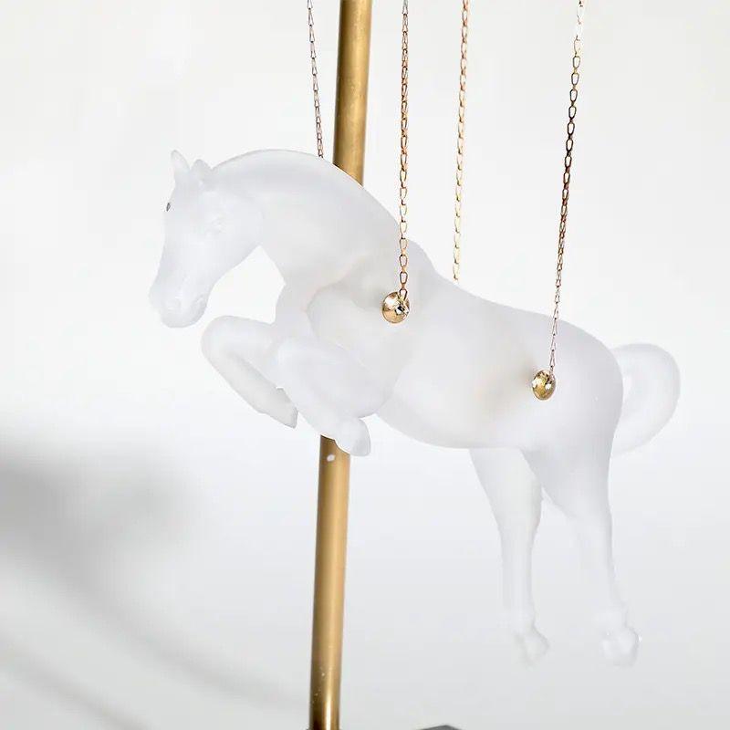 LUXURY FLYING HORSE TABLE DECOR - Smokey Cocktail