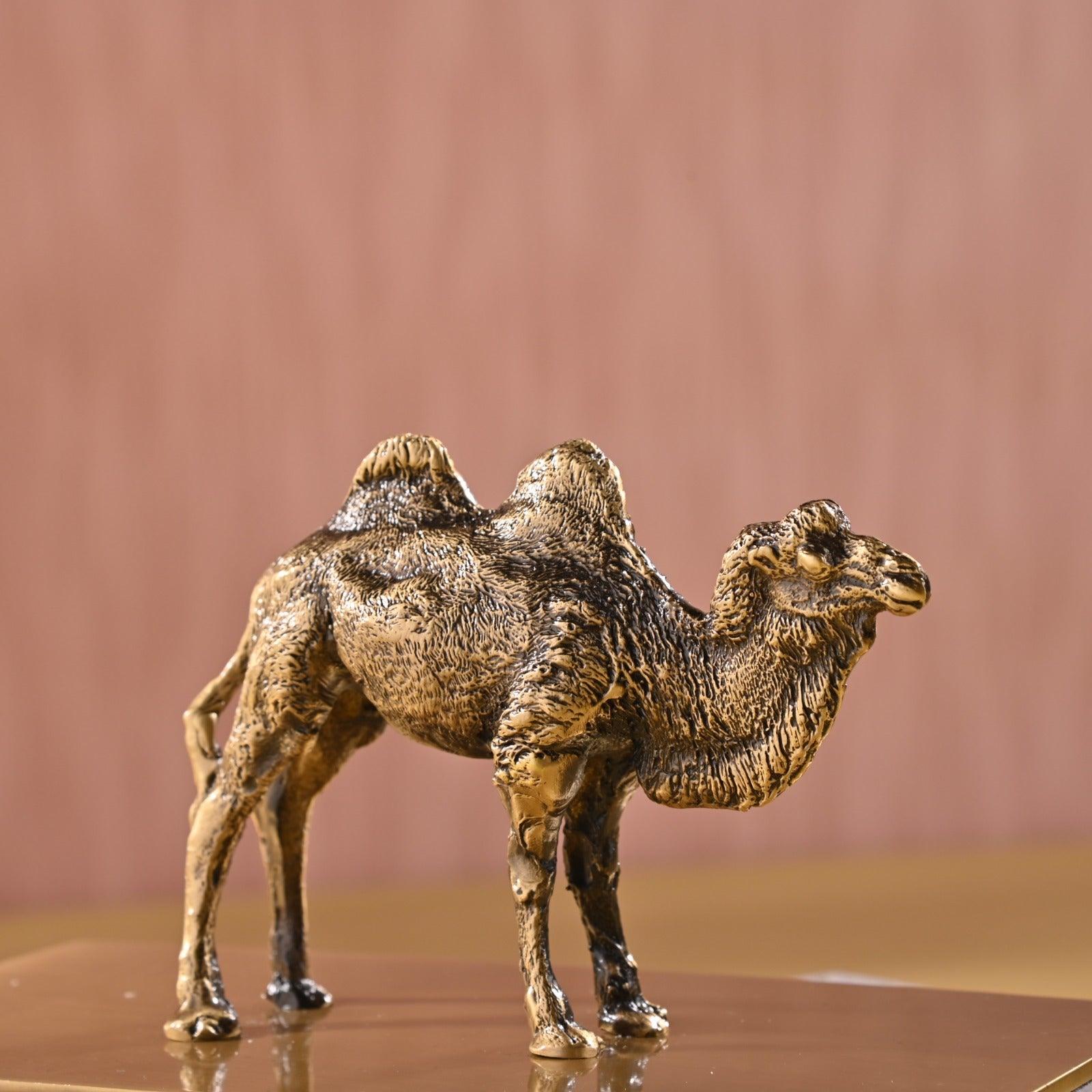 DECORATIVE BRASS STORAGE BOX - Smokey Cocktail