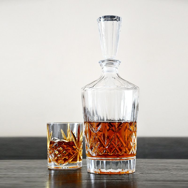 Classic Cuts Whiskey Decanter