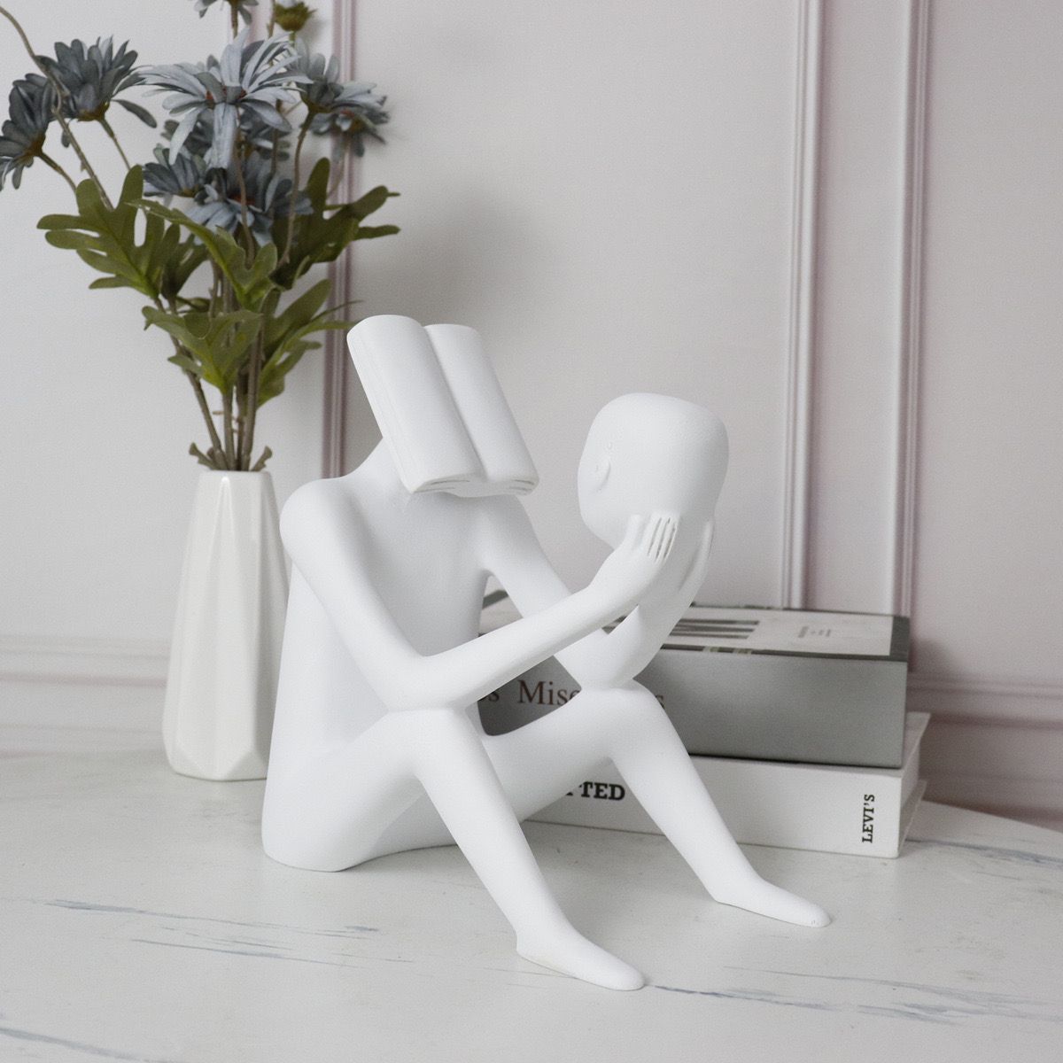 Timeless Reader’s Bookend