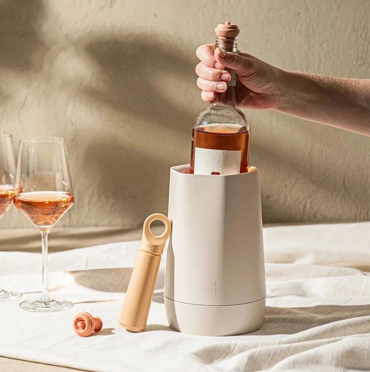 Wine Saver Loop By VacuVin