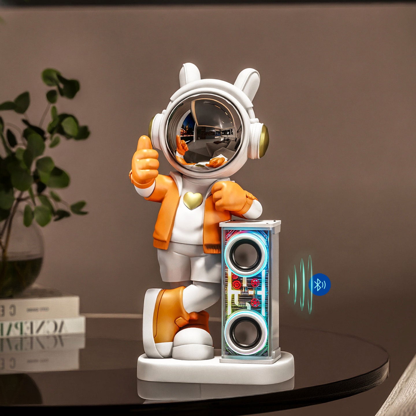Astronaut Decor Sculpture with speaker