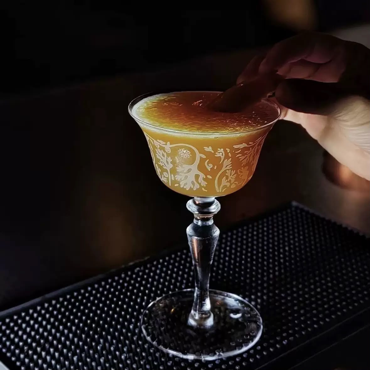 Engraved Cocktail Glass Elegance - Set Of 2