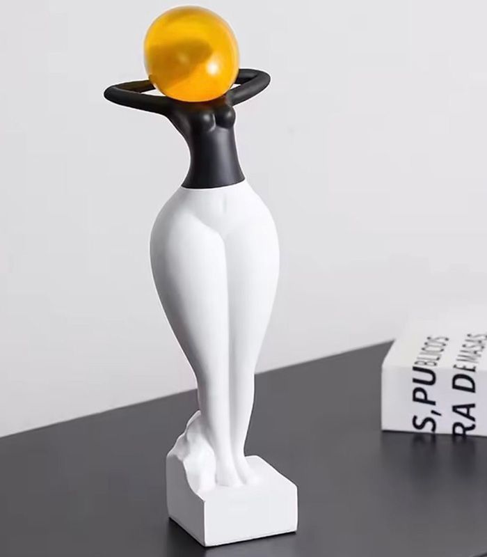 Graceful Curved Art Sculpture
