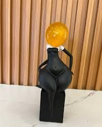 Graceful Curved Art Sculpture