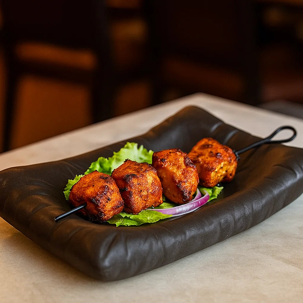 PILLOW SHAPED PLATTER