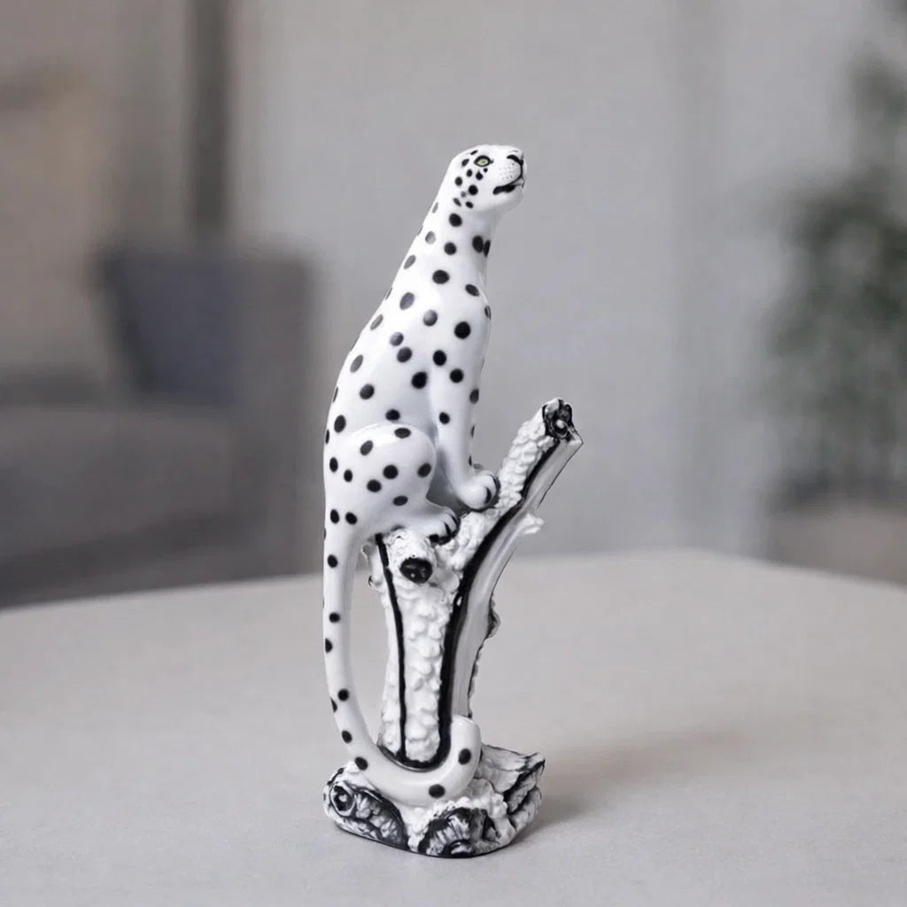 Majestic Panther Showpiece