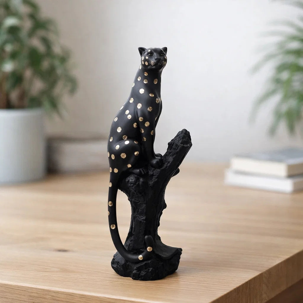 Majestic Panther Showpiece
