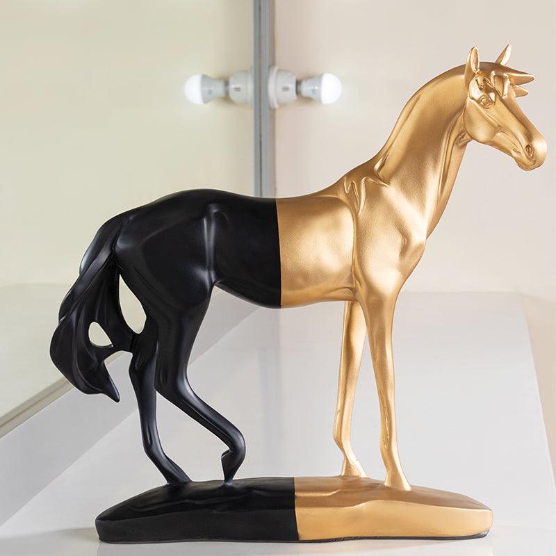 ROMAN HORSE SCULPTURE - Smokey Cocktail