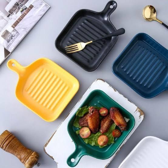 plate set | SKILLET HANDLE PLATE - SET OF 2